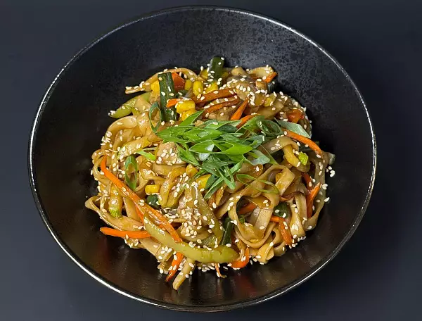 Вок с овощами