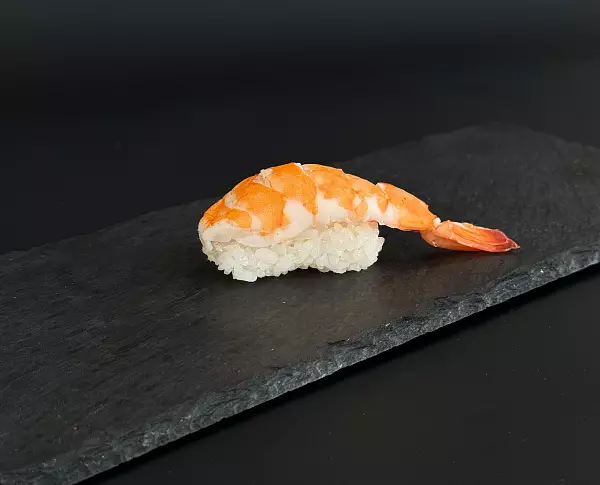 Суши с креветкой