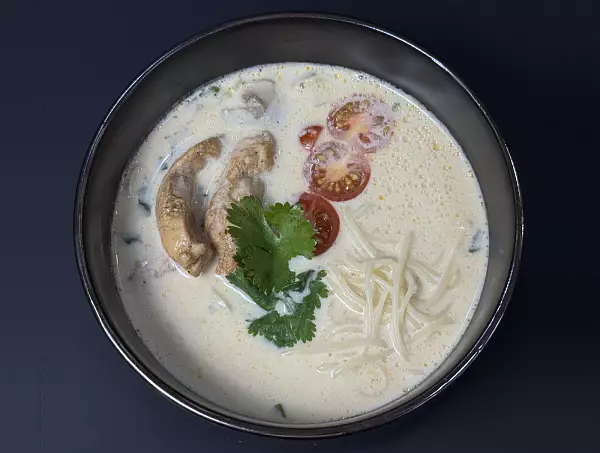 Суп Том-Кха с курицей