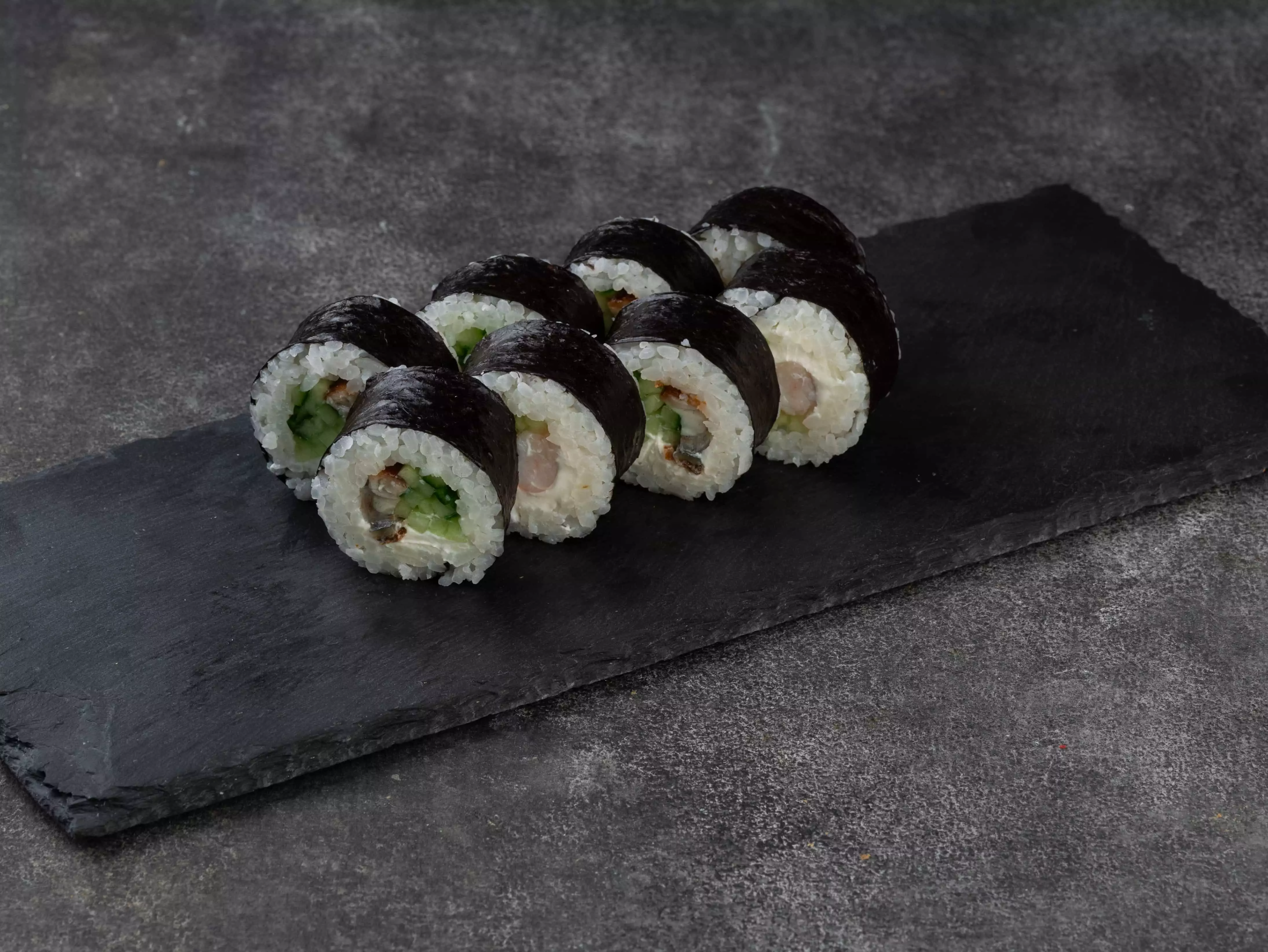 Мини креветка с угрем